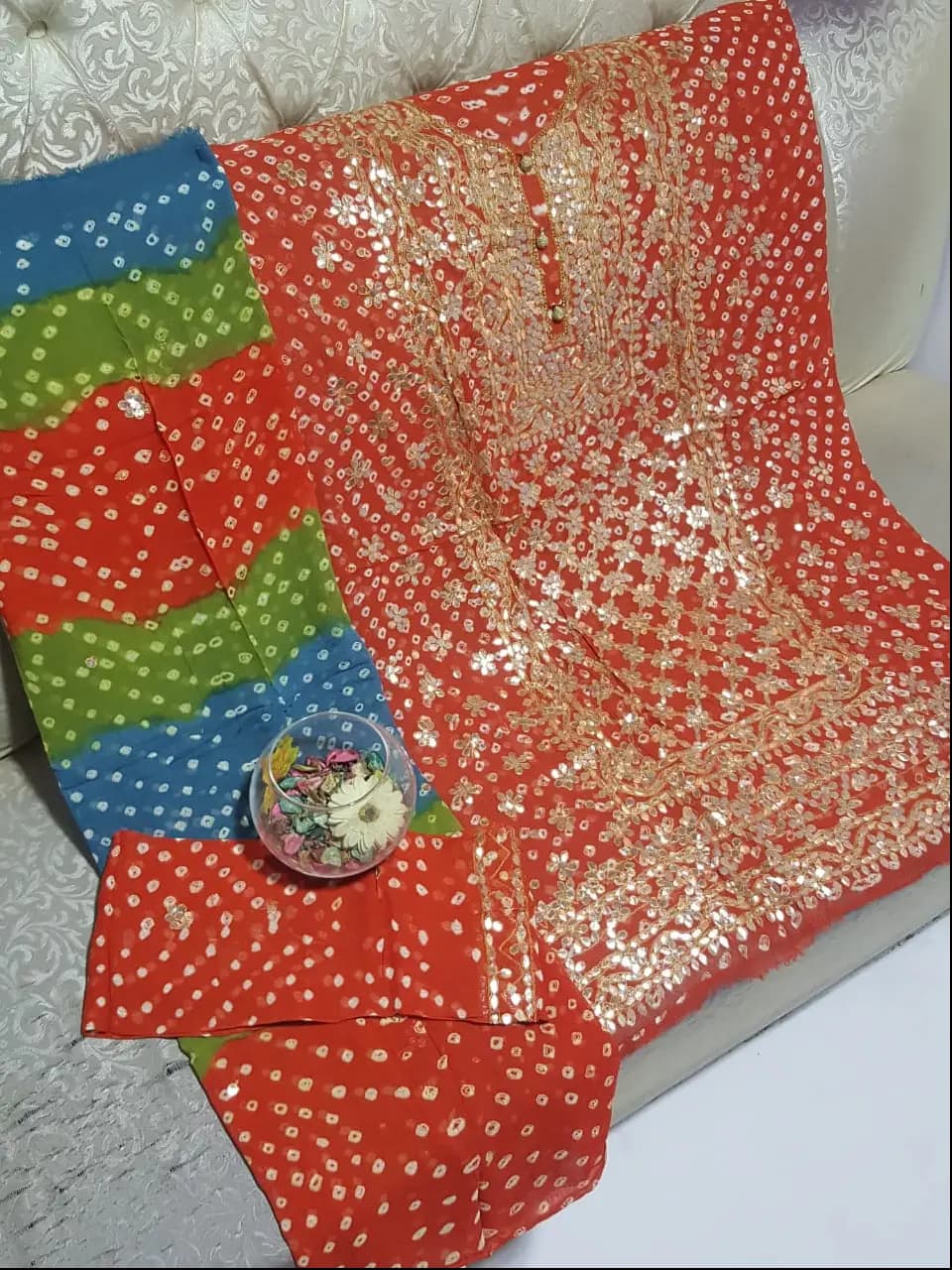 Chuniri Aree & Gotta Work 2Pc Collection