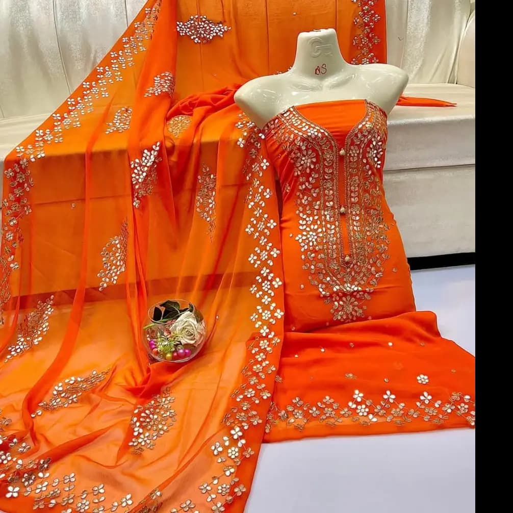  New Arrival  Elegant Hand Embroidered Gotta Jall Suit 