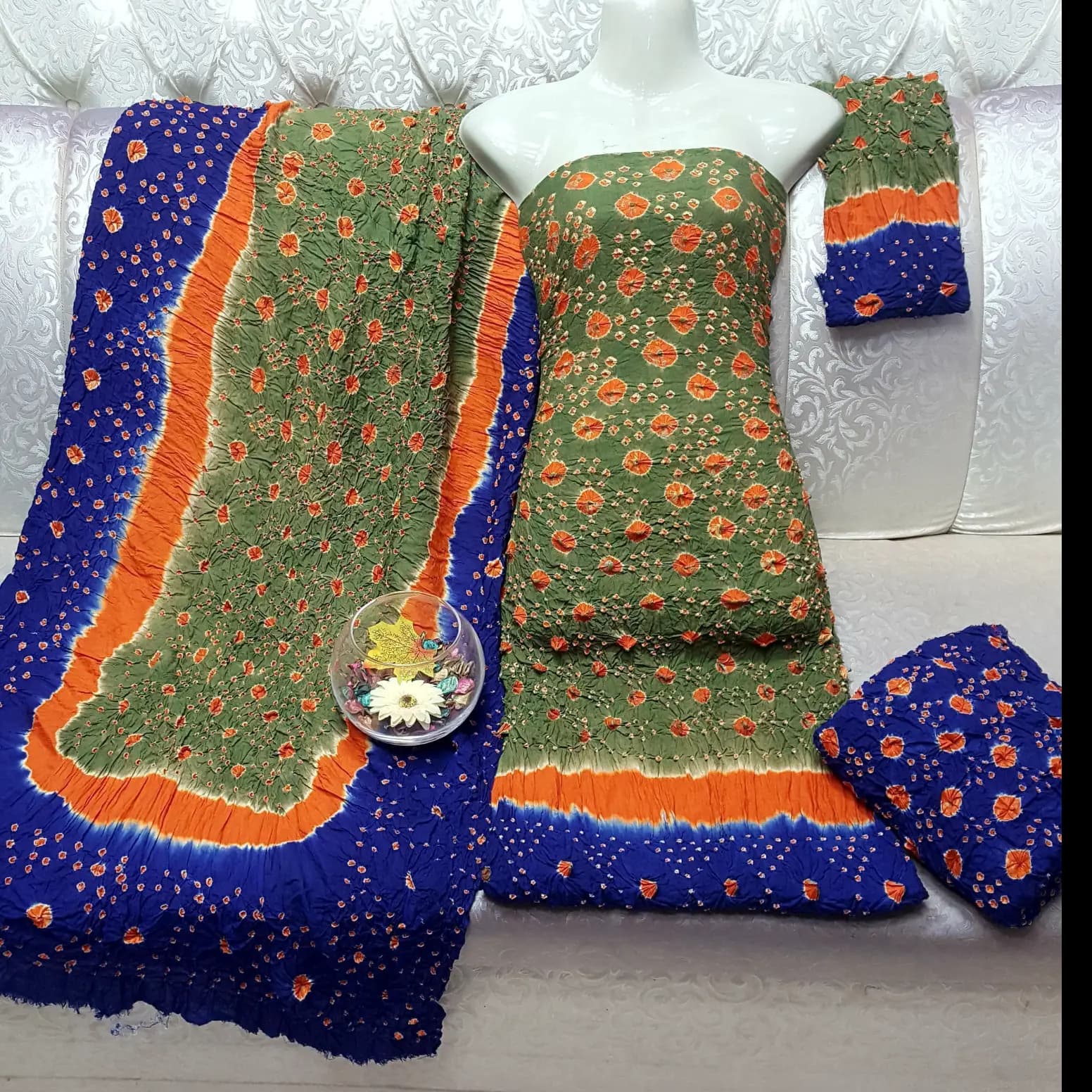Royal Bahawalpuri Chunri 4PC Lawn Suit  Handcrafted Elegance
