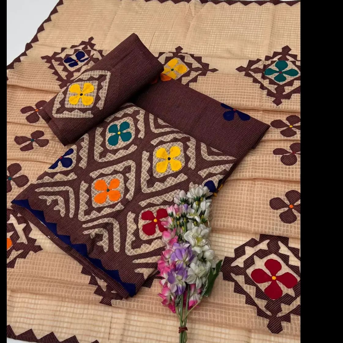 Hand Appliqu 3PC Suit  Pure Lawn with Khaadi Net Dupatta