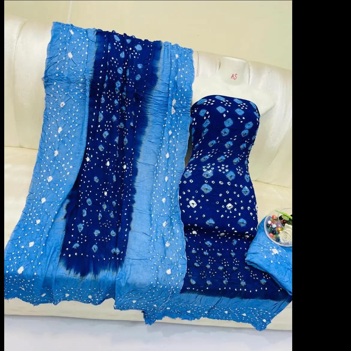 Royal Bahawalpuri Chunri 4PC Lawn Suit  Handcrafted Elegance