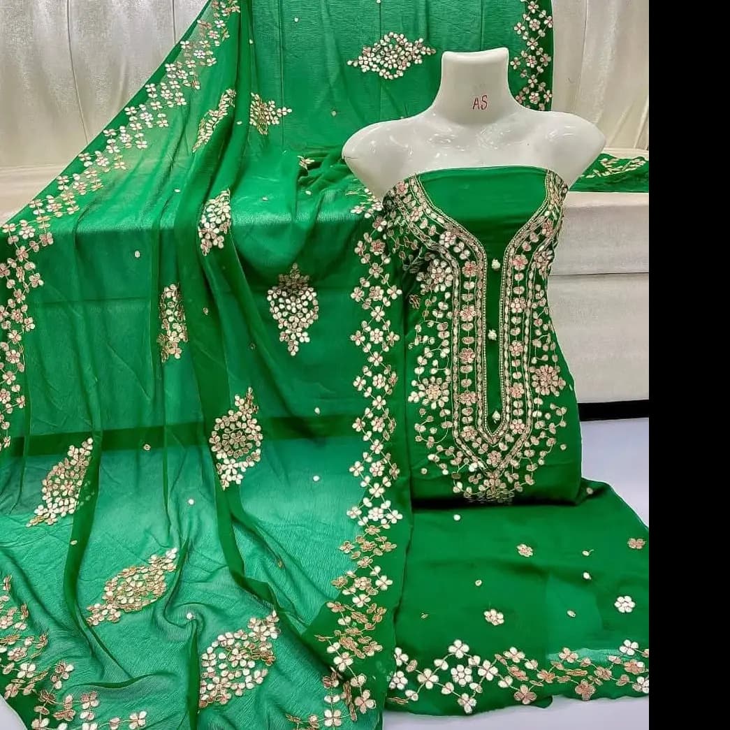  New Arrival  Elegant Hand Embroidered Gotta Jall Suit 